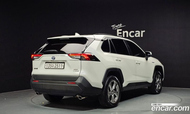 Toyota RAV4 2.5 2WD Hybrid