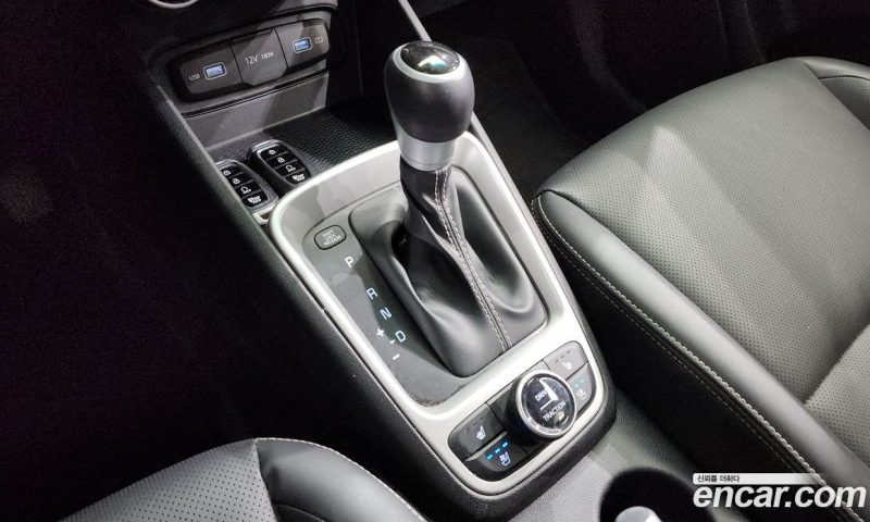 Hyundai Venue 1.6 Modern Plus