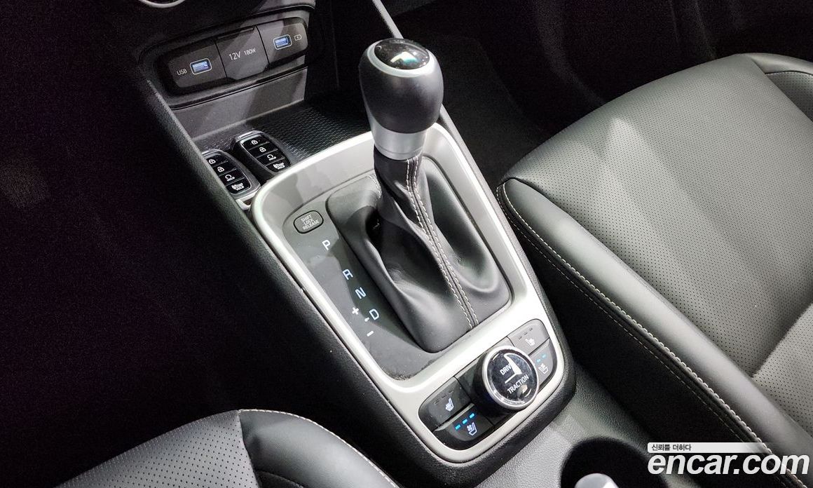 Hyundai Venue 1.6 Modern Plus