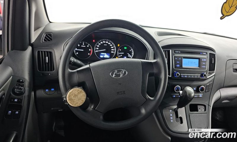 Hyundai Starex Van 3-Seater
