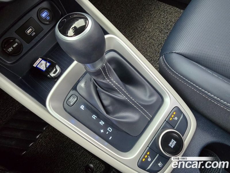 Hyundai Venue 1.6 Modern
