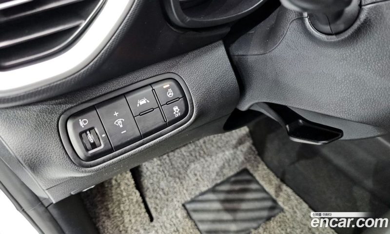 Hyundai Venue 1.6 Smart