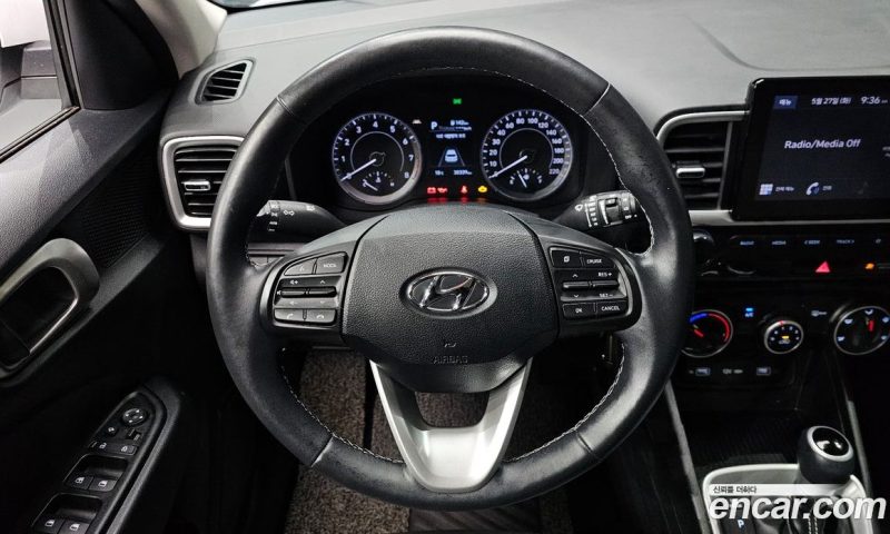 Hyundai Venue 1.6 Smart