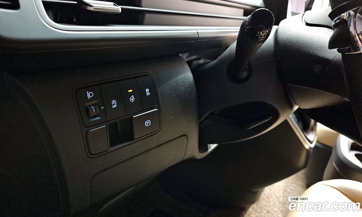 Hyundai Staria Cargo 5-Seater
