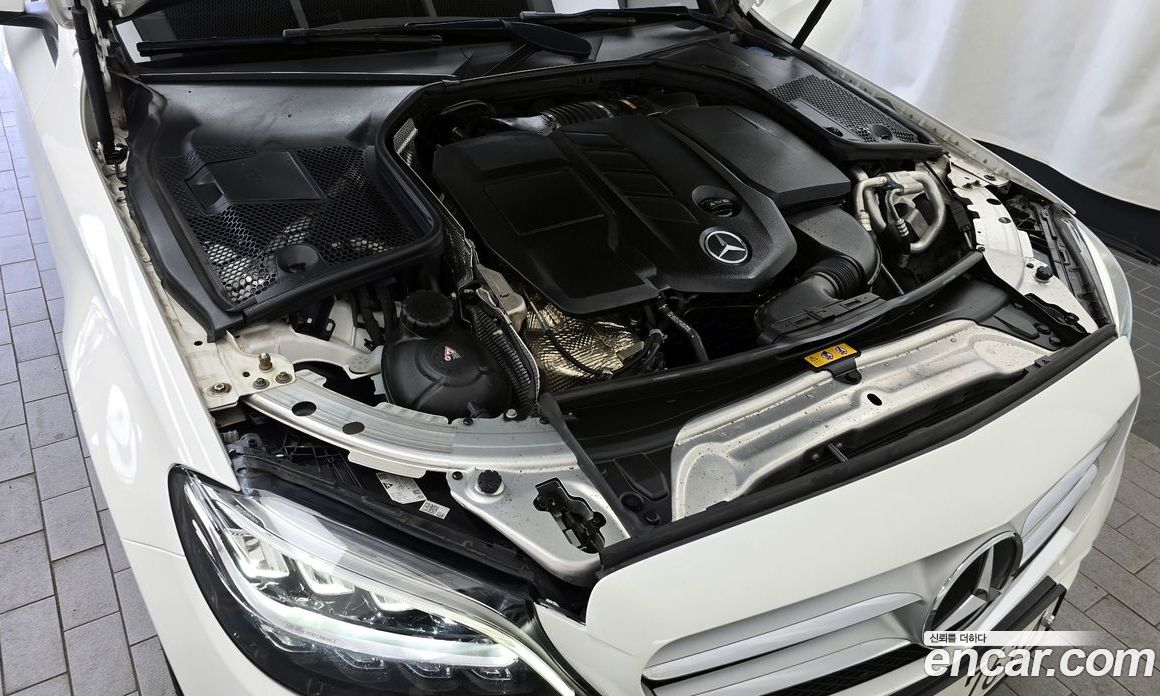 Mercedes Benz C-Class C220 D 4MATIC