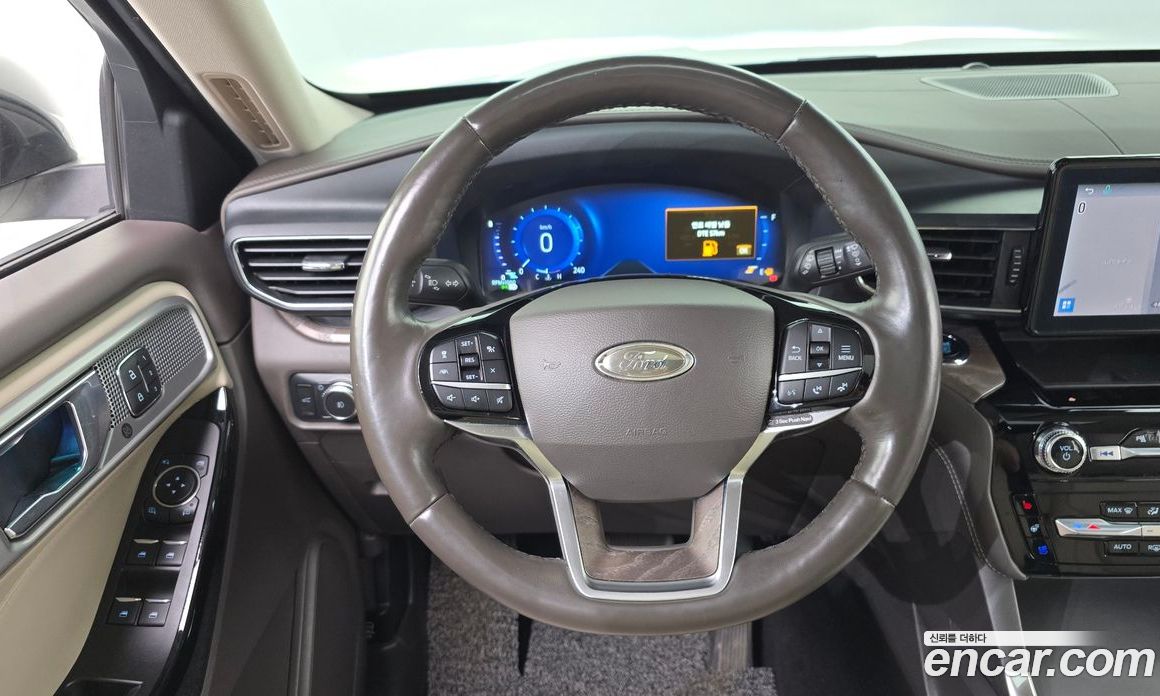 Ford Explorer 3.0 Platinum 4WD