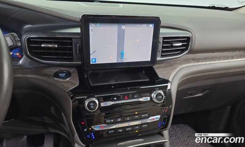 Ford Explorer 3.0 Platinum 4WD