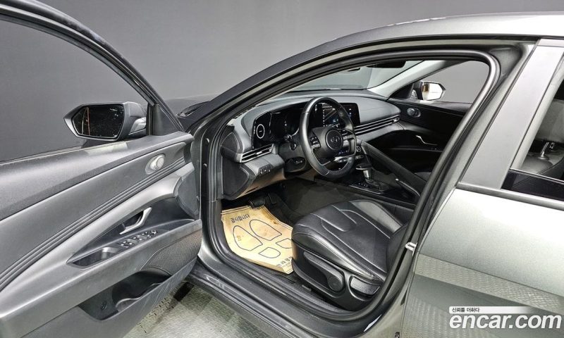 Hyundai Avante 1.6
