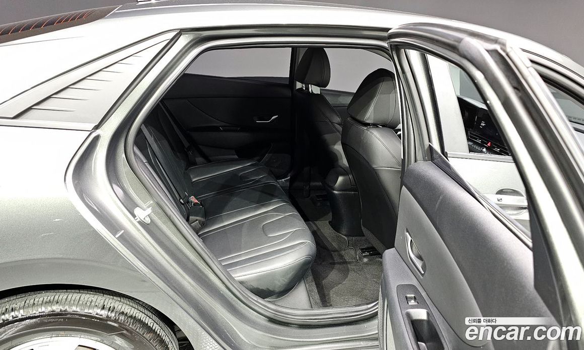 Hyundai Avante 1.6