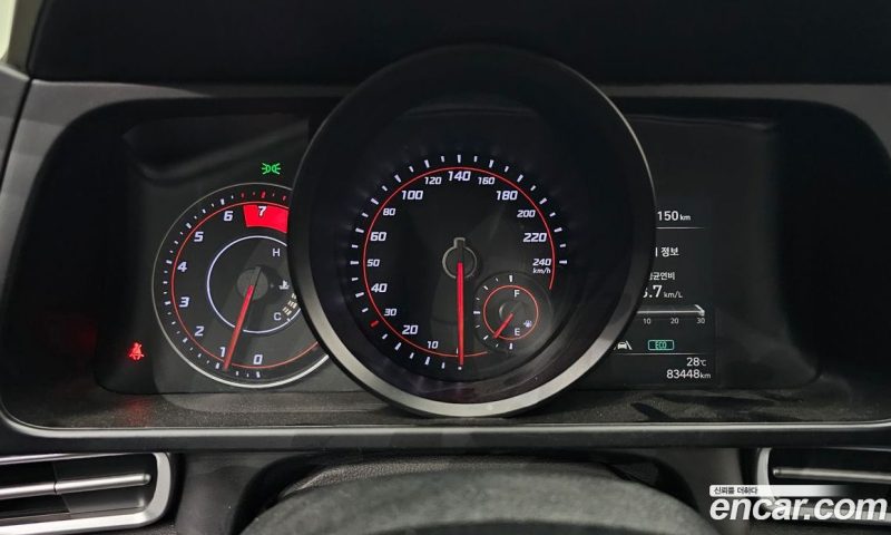 Hyundai Avante 1.6