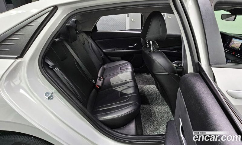 Hyundai Avante 1.6