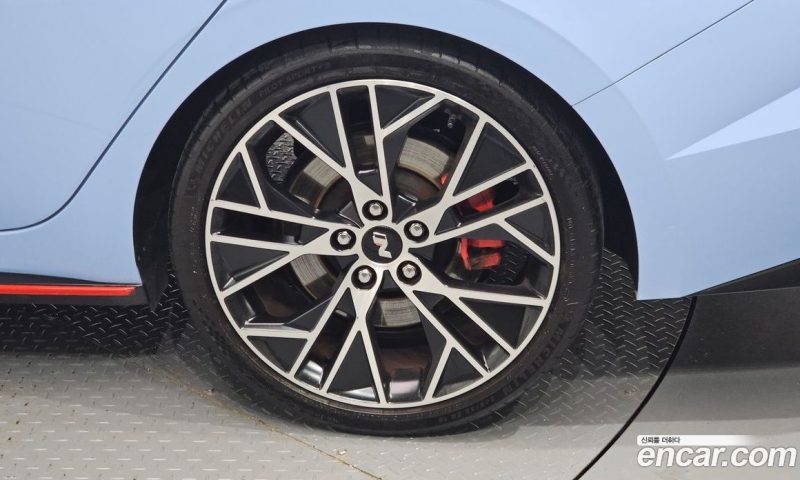 Hyundai Avante 2.0 N