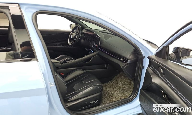Hyundai Avante 2.0 N