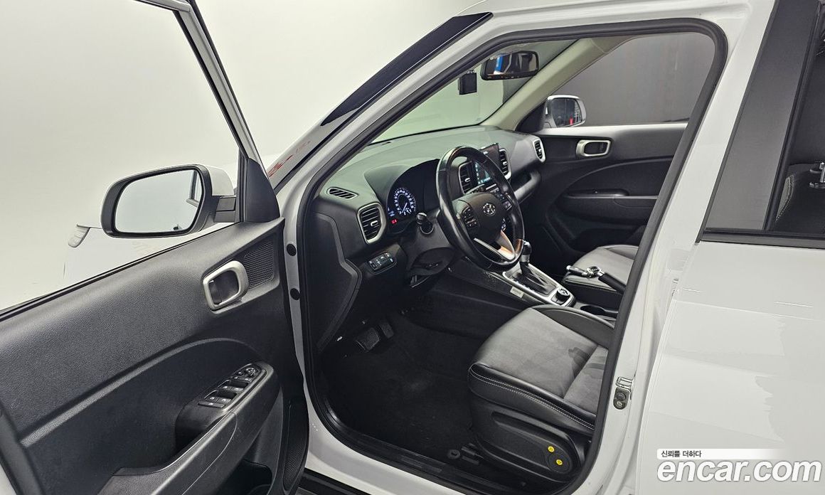 Hyundai Venue 1.6 Smart