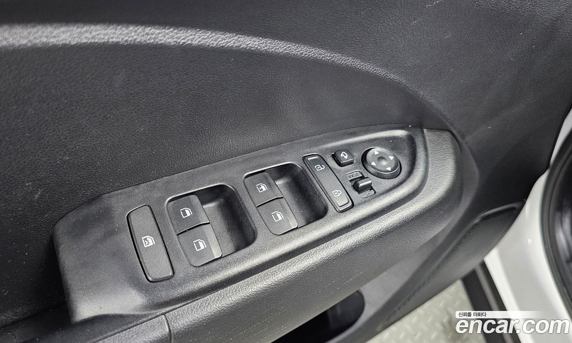 Hyundai Venue 1.6 Smart