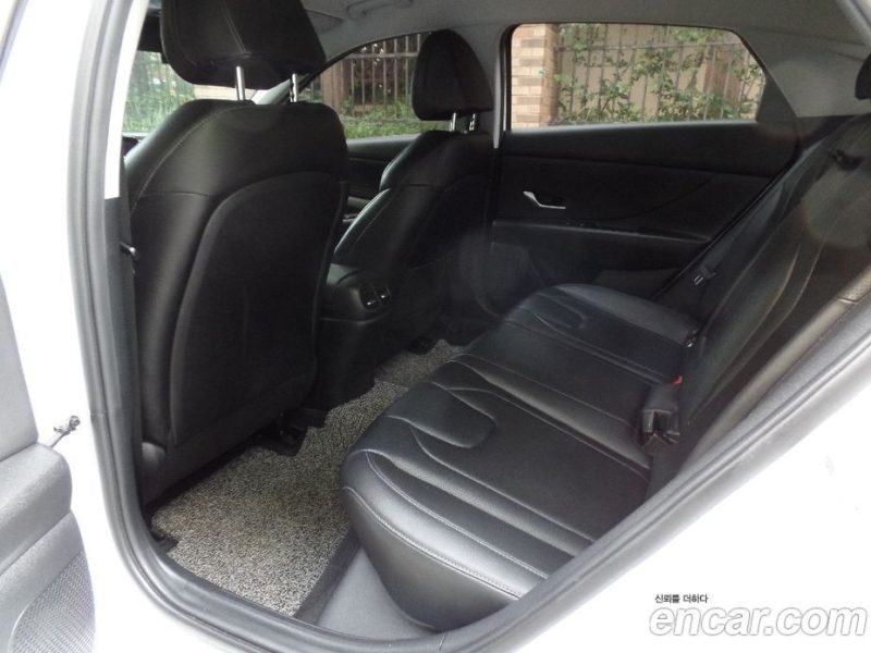 Hyundai Avante 1.6