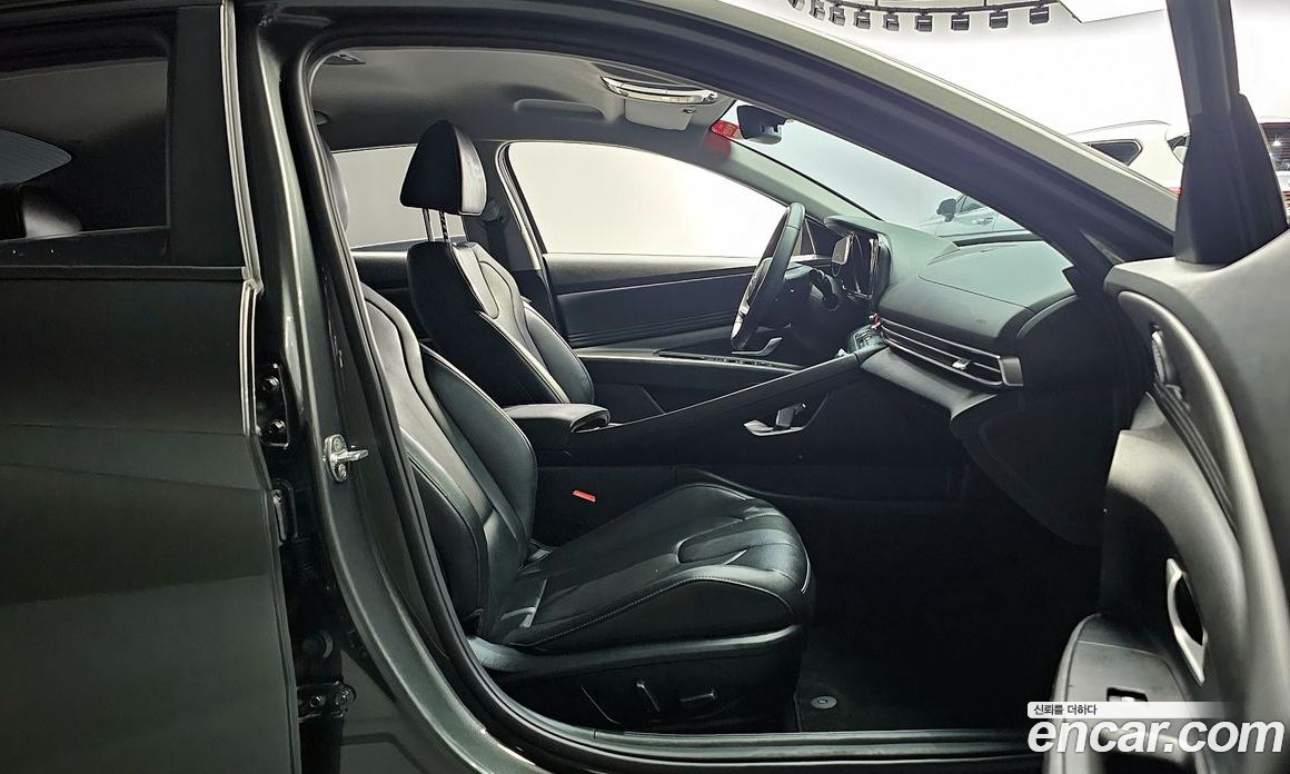Hyundai Avante 1.6