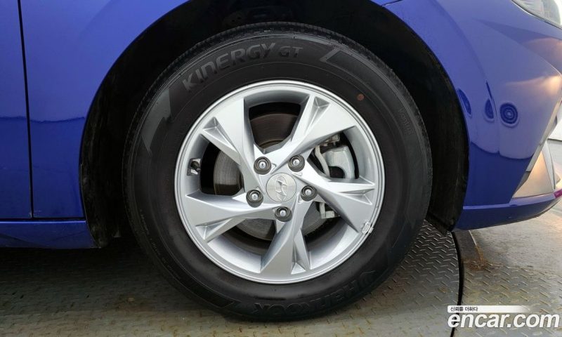 Hyundai Avante 1.6