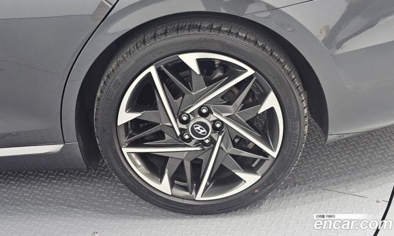 Hyundai Grandeur 2.5