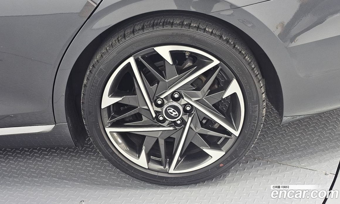 Hyundai Grandeur 2.5