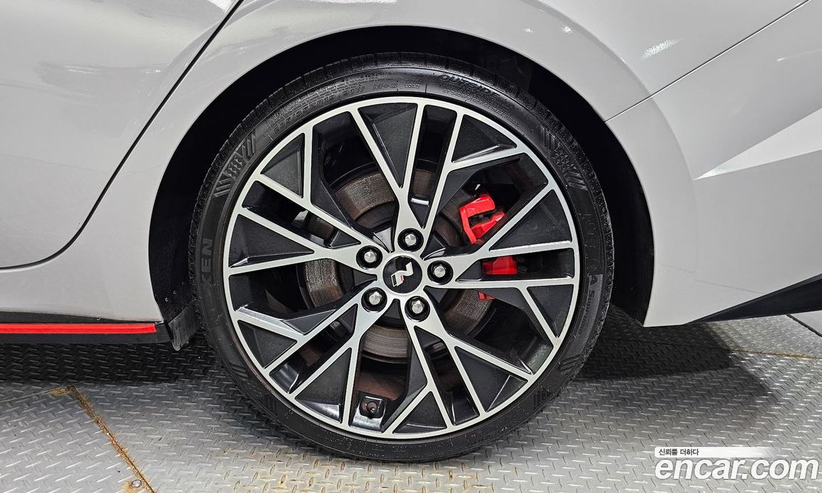 Hyundai Avante 2.0 N