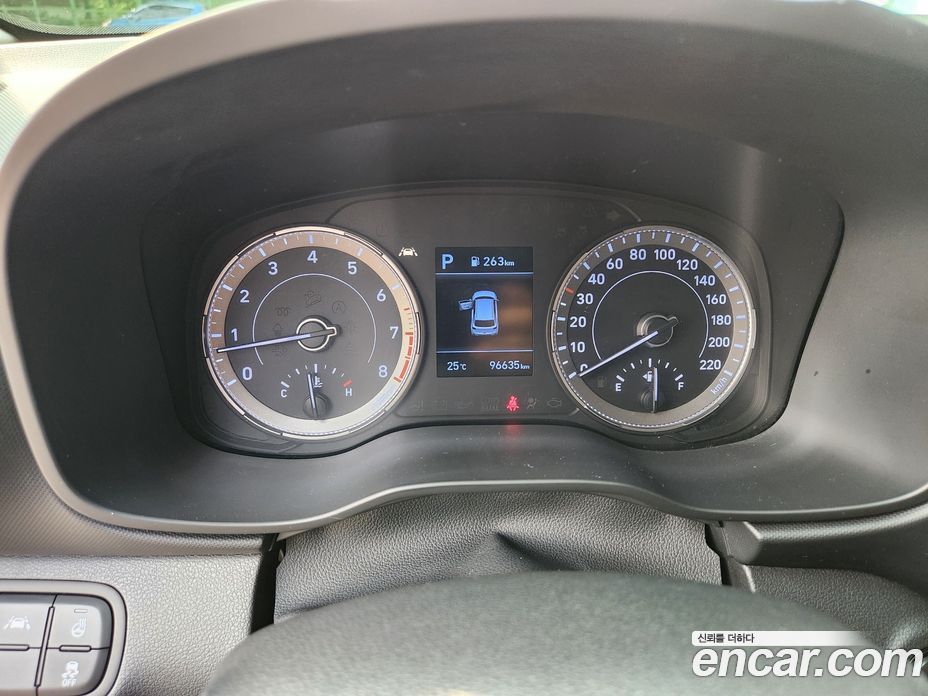 Hyundai Venue 1.6 Modern
