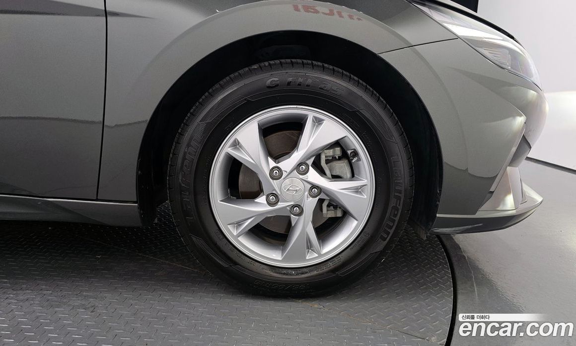 Hyundai Avante 1.6