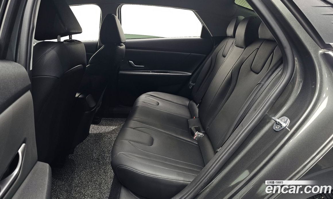 Hyundai Avante 1.6