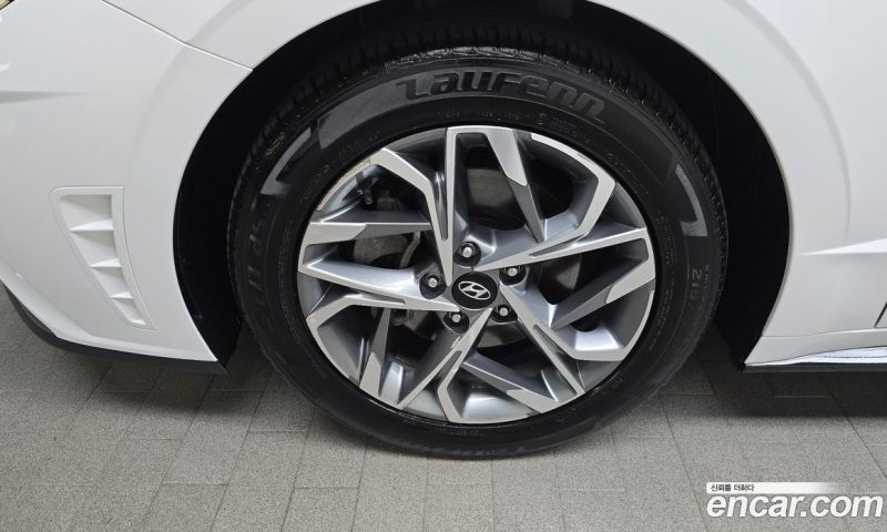 Hyundai Sonata 2.0