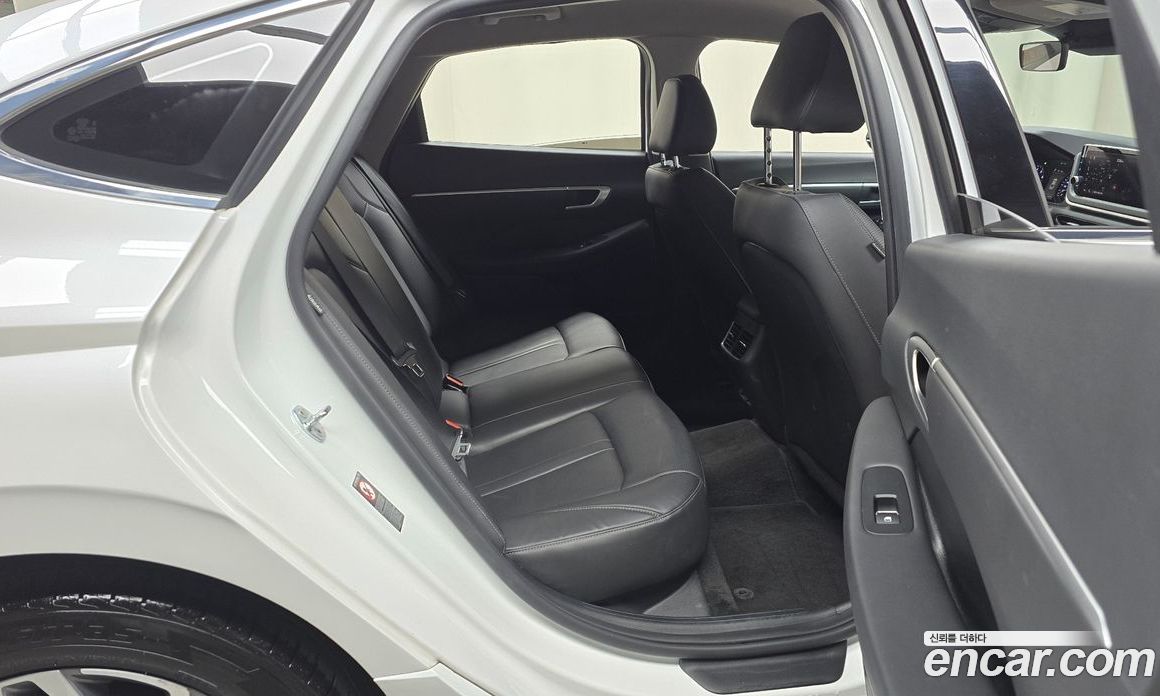 Hyundai Sonata 2.0