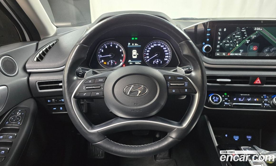 Hyundai Sonata 2.0
