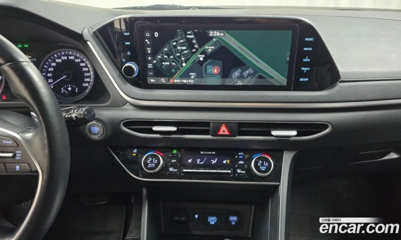 Hyundai Sonata 2.0