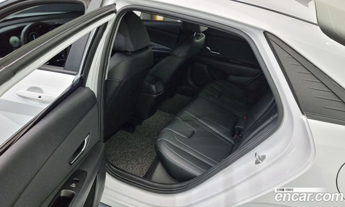 Hyundai Avante 1.6