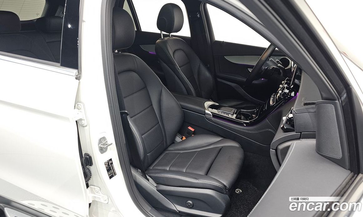 Mercedes Benz GLC-Class GLC220 D 4MATIC