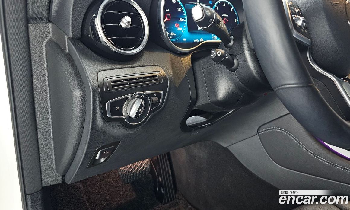 Mercedes Benz GLC-Class GLC220 D 4MATIC