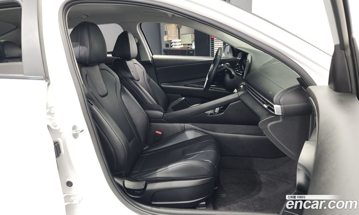 Hyundai Avante 1.6