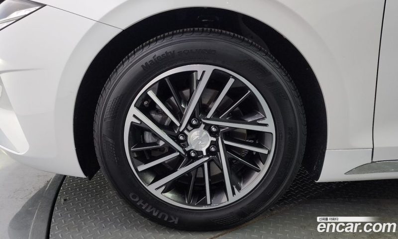 Hyundai Grandeur 2.5