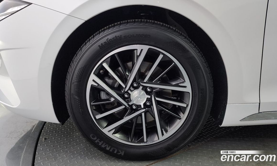 Hyundai Grandeur 2.5