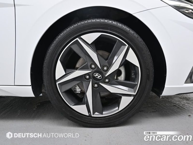 Hyundai Avante 1.6