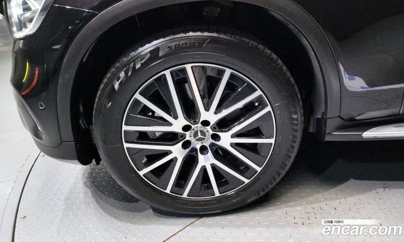 Mercedes Benz GLC-Class GLC220 D 4MATIC