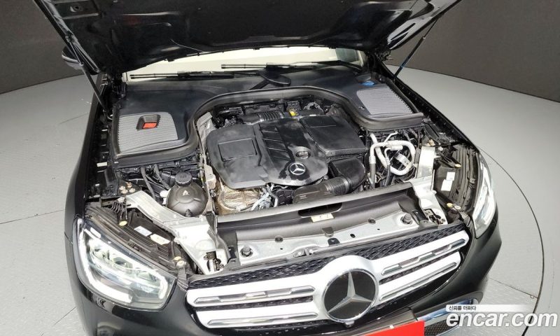 Mercedes Benz GLC-Class GLC220 D 4MATIC