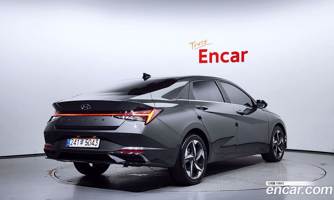 Hyundai Avante 1.6
