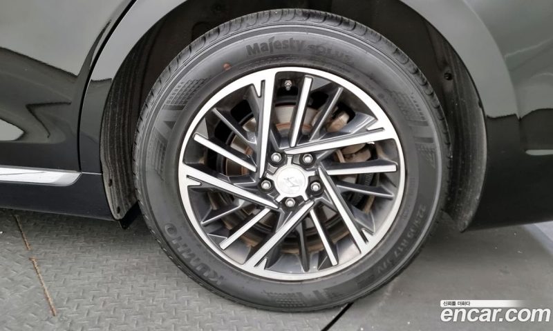 Hyundai Grandeur 2.5