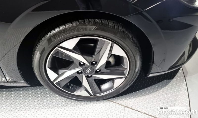 Hyundai Avante 1.6