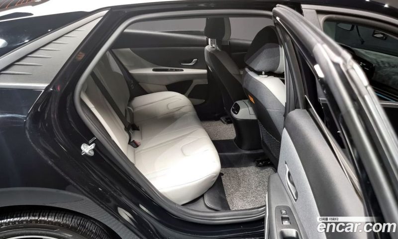Hyundai Avante 1.6