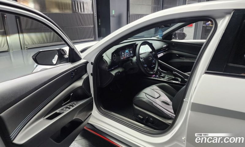 Hyundai Avante 2.0 N