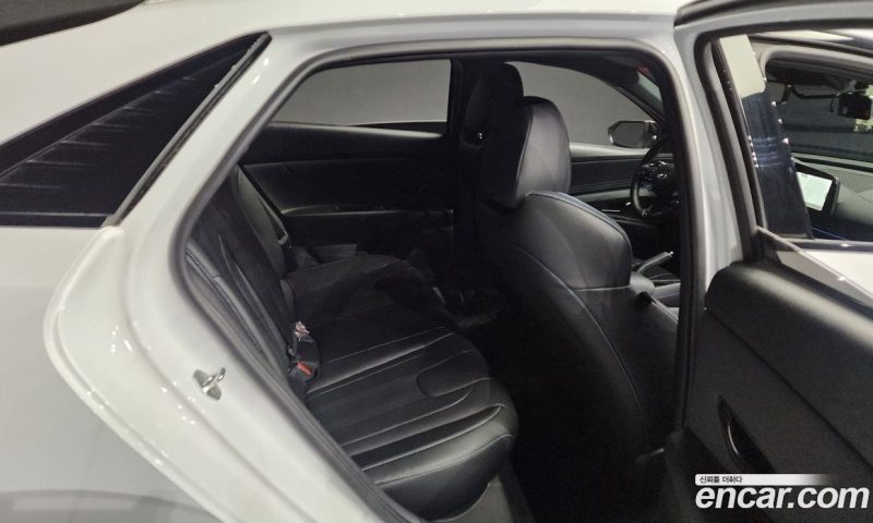 Hyundai Avante 2.0 N