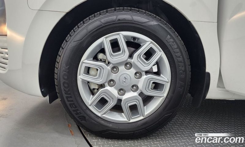 Hyundai Staria Cargo 5-Seater