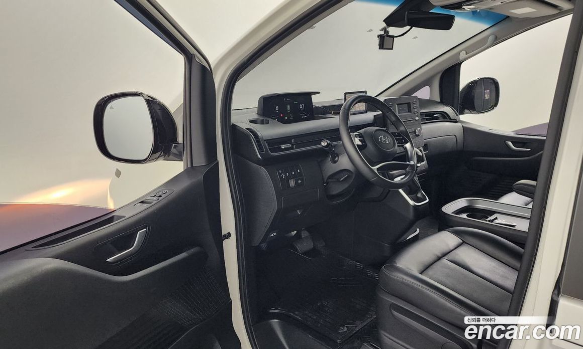 Hyundai Staria Cargo 5-Seater