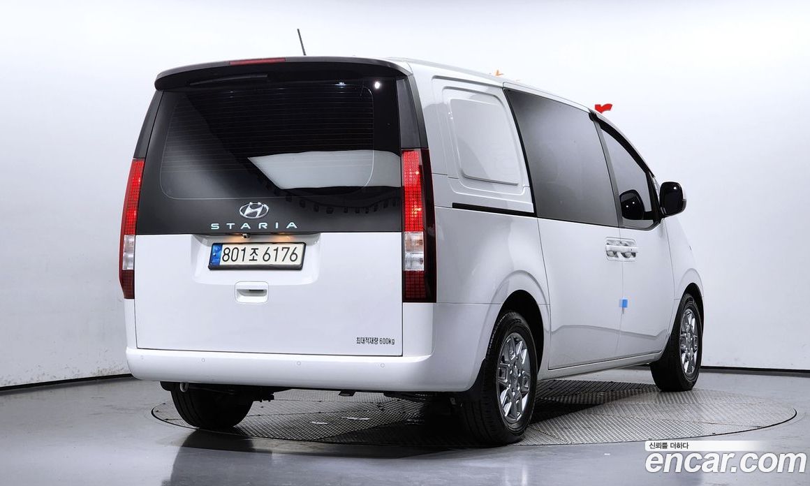 Hyundai Staria Cargo 5-Seater